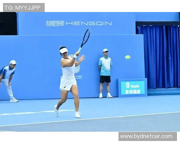 成都网球队默契配合助力联赛表现精彩纷呈 成都网球队默契配合助力联赛表现精彩纷呈