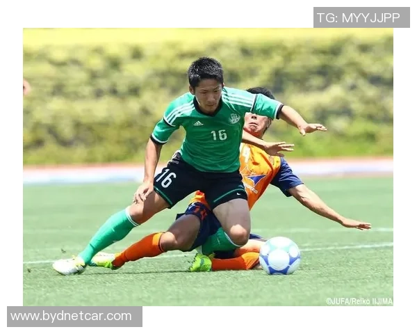 杭州足球队盯防策略分析与比赛表现的得失评估