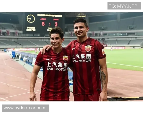 足球明星祝福新年视频素材分享让我们一起迎接美好未来 足球明星祝福新年视频素材分享让我们一起迎接美好未来